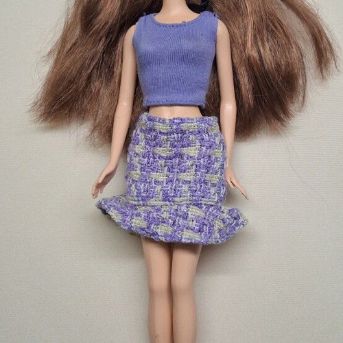 Vintage 2000 Barbie doll, Y2K