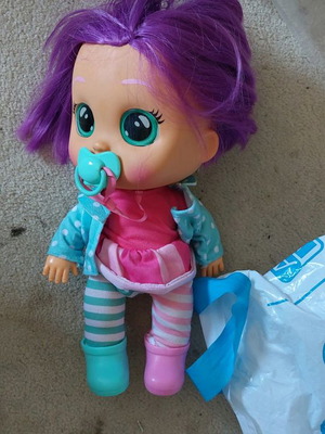 Dressy Daisy Cry Baby doll functional in excellent condition