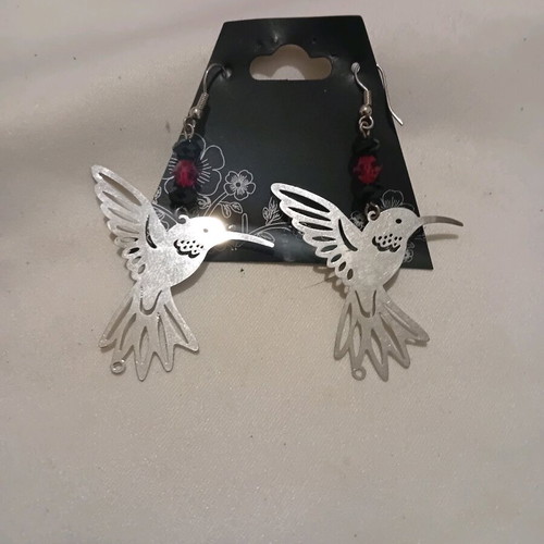 Earrings pack like new