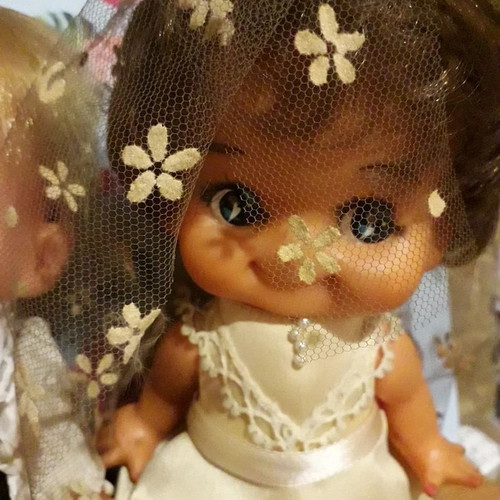 Vintage Kewpie bride and groom dolls pack used