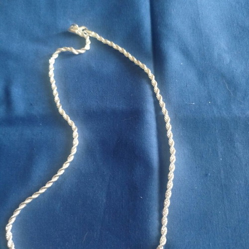 Noir silver women's necklace chain like new