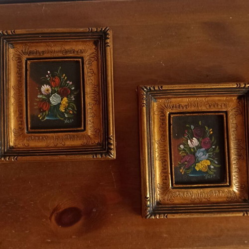 Antique oil paintings 17x15 cm, set of 2