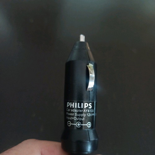 Philips Car Adapter AY4133 used in excellent condition