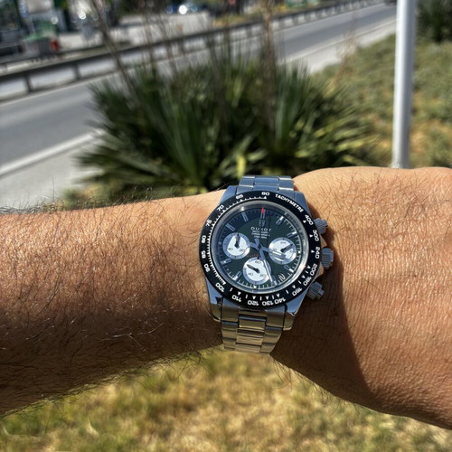 Duxot men's watch like new with sapphire crystal and waterproof