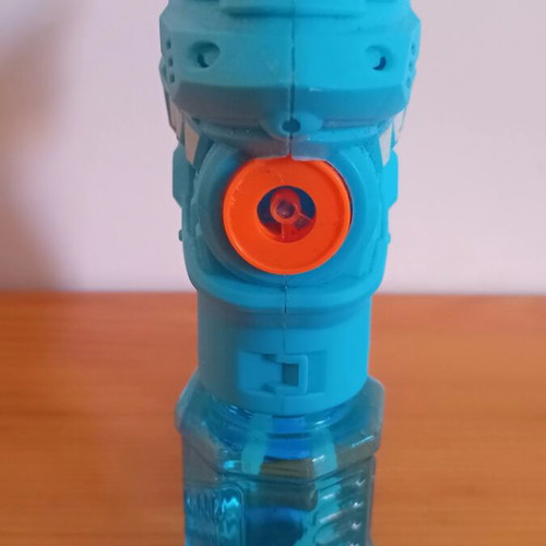 Automatic electronic shark bubble gun like new