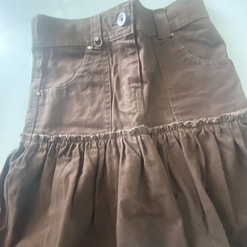 Short skirts like new for 10 years old