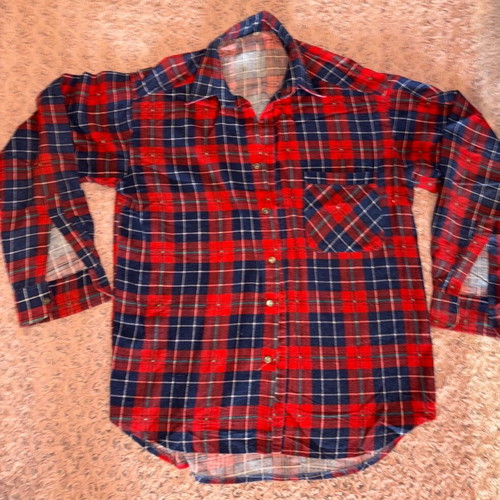 Checked shirt XL like new, cotton, black and red