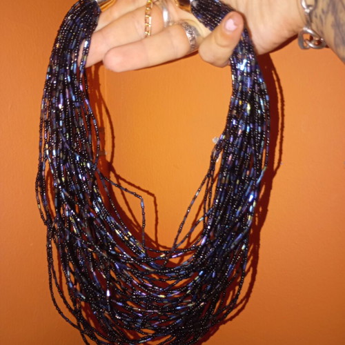 Vintage multistrand necklace in excellent condition