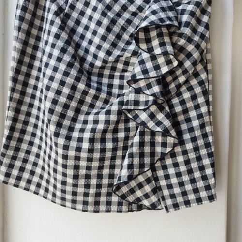 H&M Gingham skirt with ruffles like new, black and white checkered