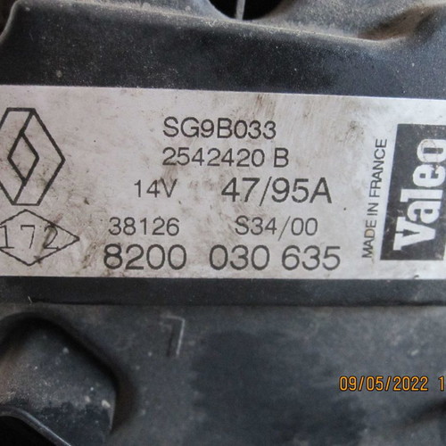 Alternator for Renault Scenic '99-'03 used