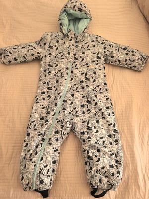 Decathlon toddler warm adjustable ski suit like new