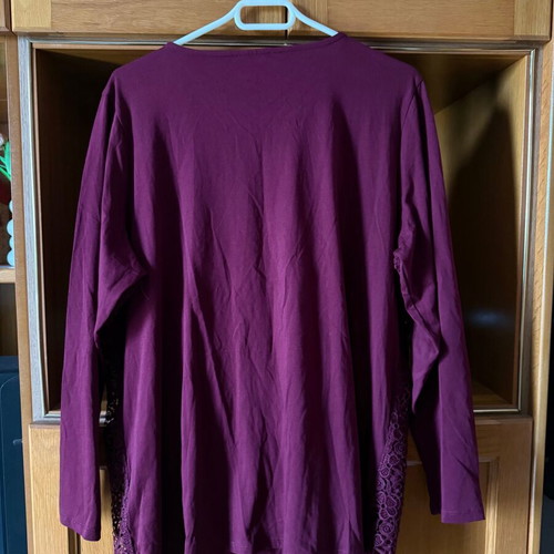 Bordeaux blouse with lace front new 5XL