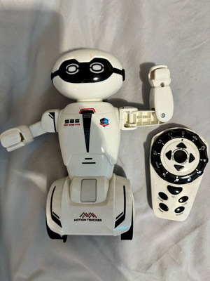 Robot with remote control like new