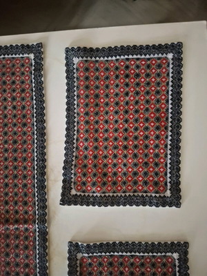Small handmade cross-stitch doily with 2 napkins like new