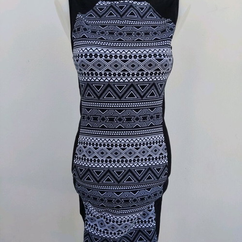 Printed black and white elastic dress No.S like new