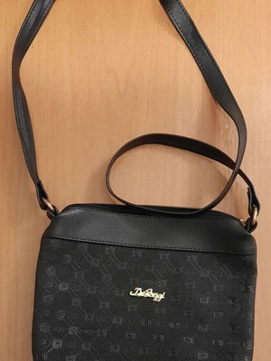 De Raggi black crossbody bag like new