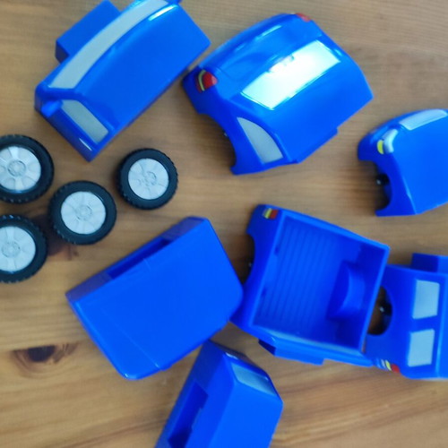 Magnetic Build-A-Car Toy by Popular Playthings like new