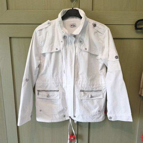 Evita Cotton Jacket like new, white, girls 14-16