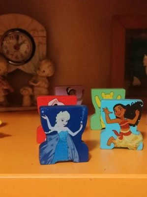 Children's figures new, pack of 12 pieces