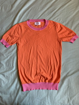 Daje Collection Vibrant Orange Knit Top Pink Metallic Trim Size S/M like new