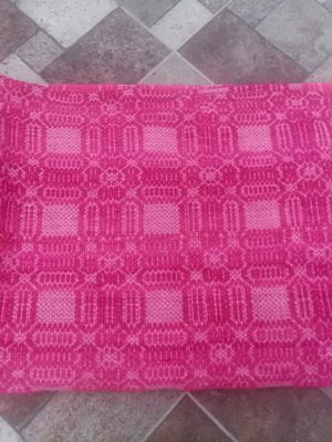 Pink woven blanket like new, rare piece, 1.35x2.15 m