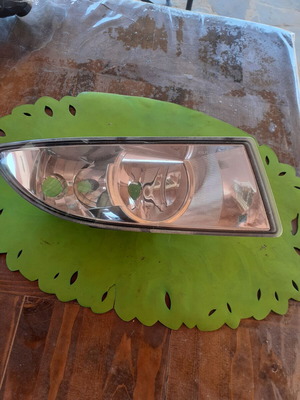 Προβολέας ομίχλης μεταχειρισμένος για Skoda Fabia 2010-2014 δεξιά πλευρά φως ημέρας