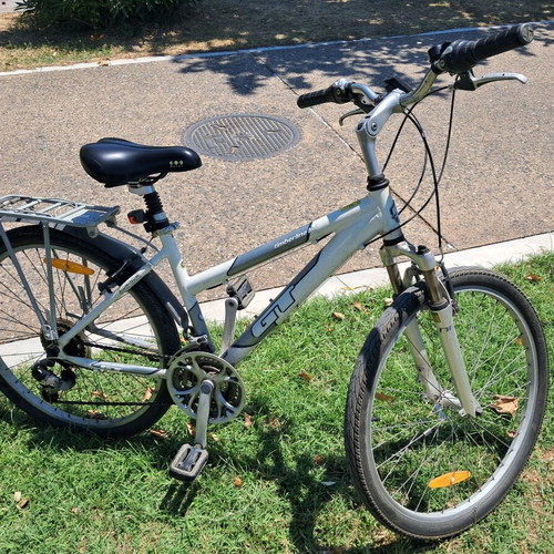 ZZK and GT Timberline Ltd trekking bicycles, silver, with gears