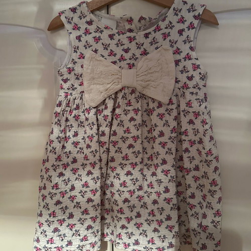 Zara floral dress with large bow like new, beige multicolor, size 104 cm