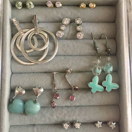 Silver earrings used, pack of 10, turquoise and silver colors