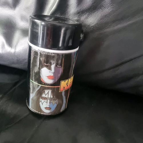 KISS Solo Faces lunchbox like new with thermos