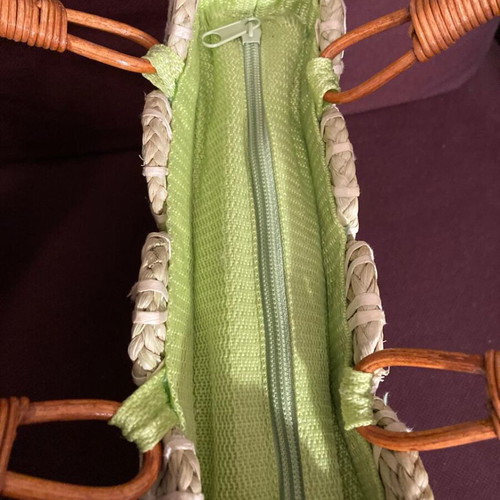Women’s summer boho bag like new, hand-held with zipper damage