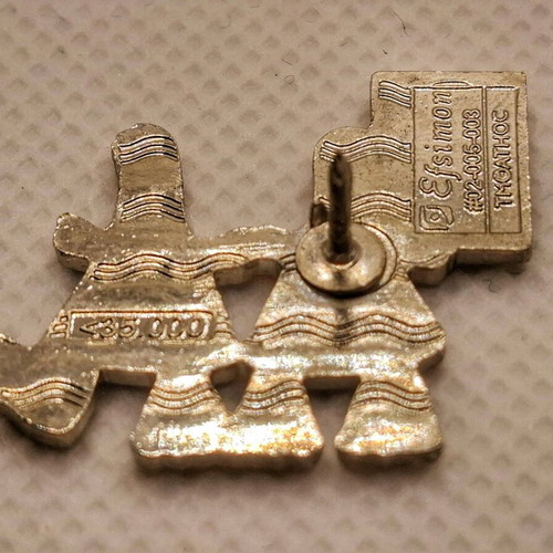 Collectible pin Athens 2004 like new