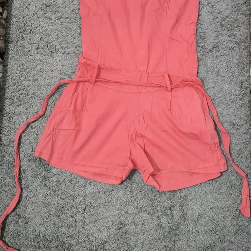 Strapless romper like new, coral with belt XS/S