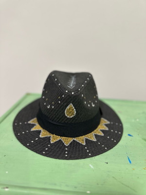 Straw hat hand-painted, new, black, adjustable size