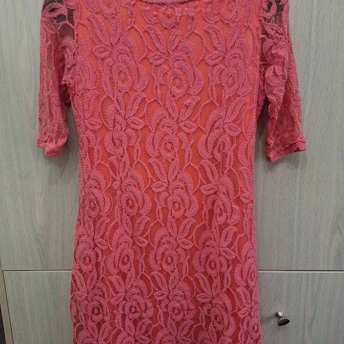 Chicard lace dress orange like new, size S