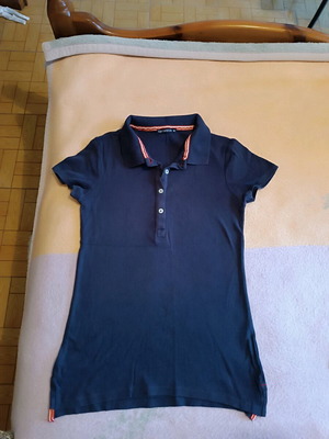 Blue cotton t-shirt with short sleeves medium, like new
