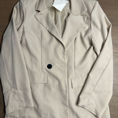 Jacket and bermuda set new, beige, 2 pieces