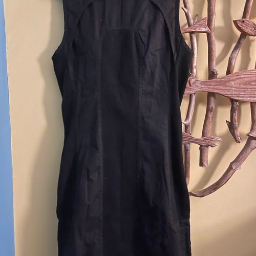 Desigual sleeveless dress size M black like new