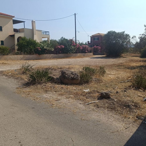 Land buildable 665 sqm in Aegina, Lefki-Kalamara area