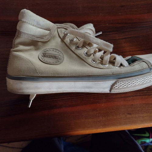 Champion canvas boots used, size 44, for everyday wear