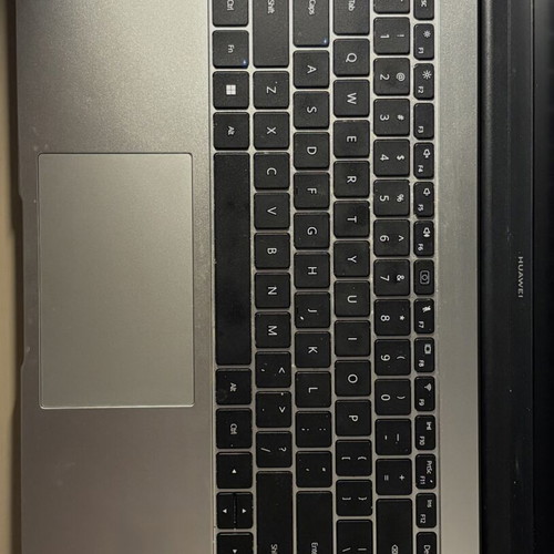 Huawei MateBook D15 i5 11th Gen 8GB RAM 256GB SSD like new