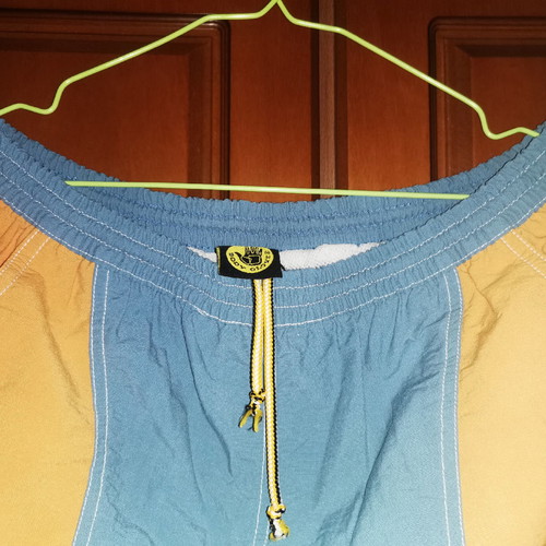 Body Glove swim shorts size large used