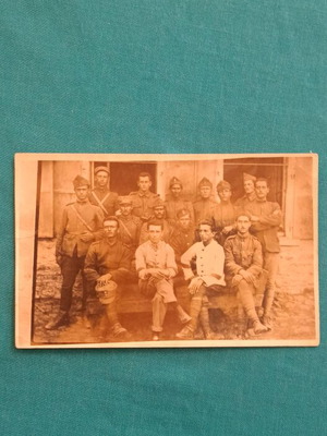 Фотокарта употребявана с гръцки офицери и войници от Смирна 1920