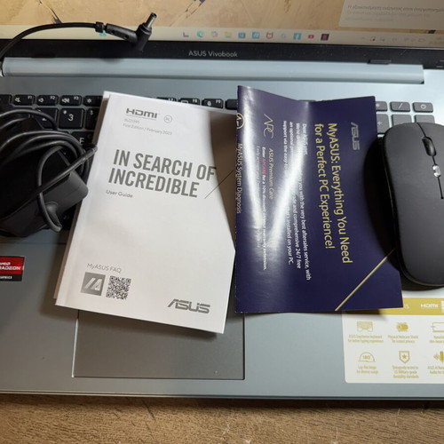 Asus Vivobook Go 15 E1504FA laptop, AMD Ryzen 3, 8GB RAM, 512GB SSD