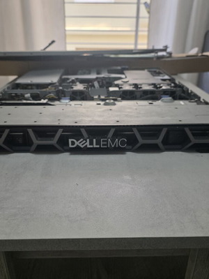 Dell PowerEdge R340 server with 32GB RAM and RAID SSD setup