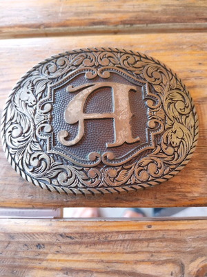 Art & Create brass buckle like new