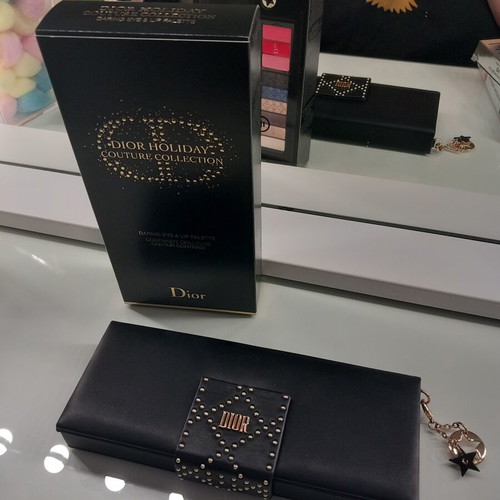 Dior Collectible Makeup Palette with Detachable Keychain new