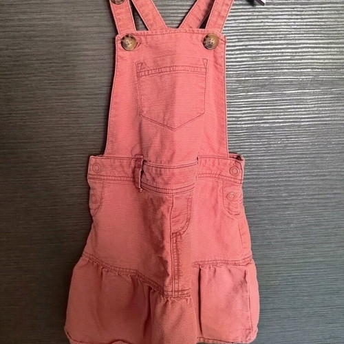Two dresses for girls 2.5-3 years like new, cotton fabrics