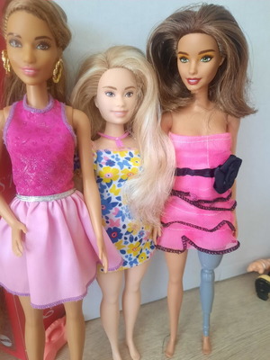 Barbie Fashionistas lot of 3 dolls including Down syndrome and prosthetic leg