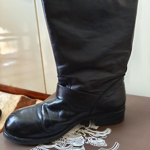 Ioannis women's boots like new, black, size 40, leather